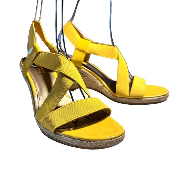 Bandolino Yellow Stretch Fabric Wedge Sandal 10.5M - Picture 9 of 11